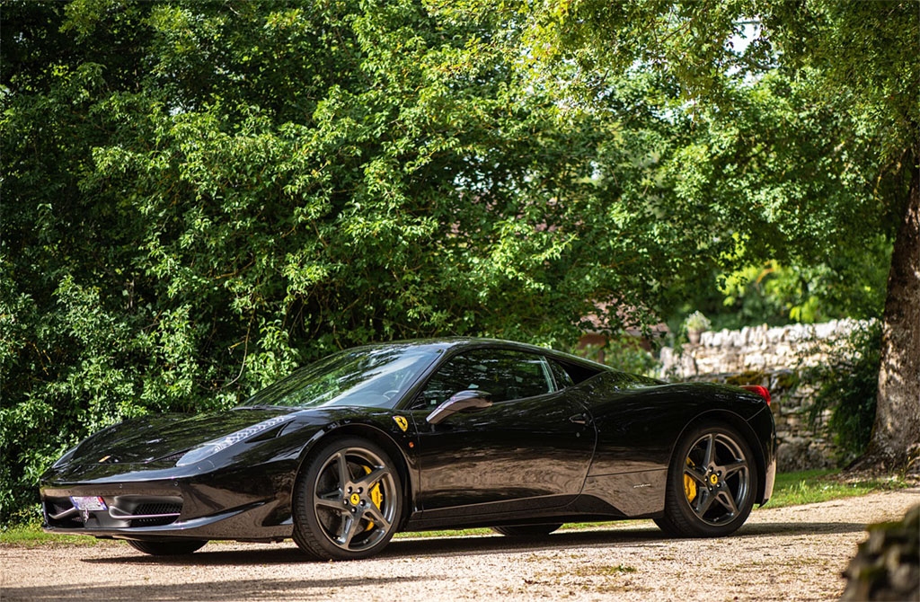 Ferrari-458-Profil-front.jpg